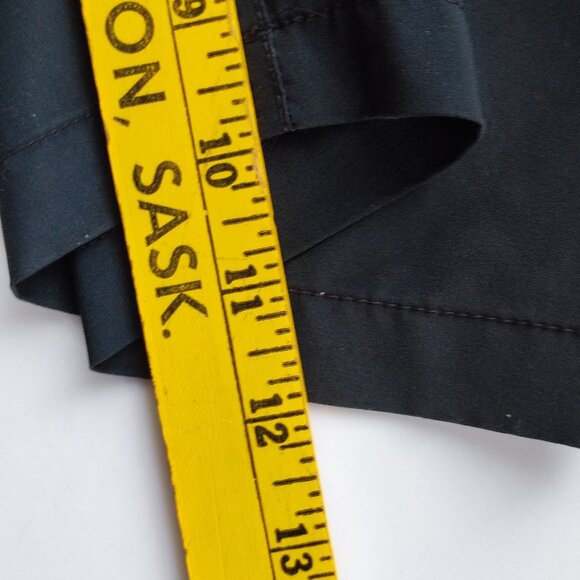 Volcom Frickin V4S bermuda dress short grey boys size 25/10 regular - Picture 11 of 11